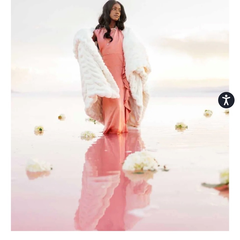 Minky Couture Hugs Blanket Cream Adult Size